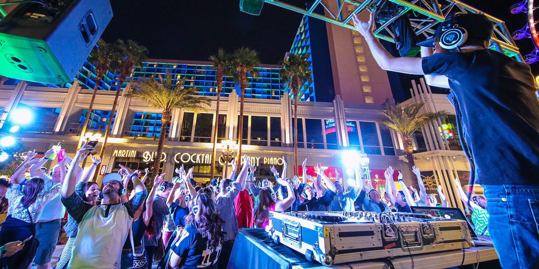 Sound Off™ Silent Disco + Sound Off™ Yoga @ Horton Plaza Park