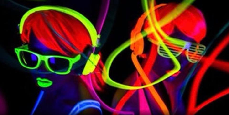Black Light Barre Flow