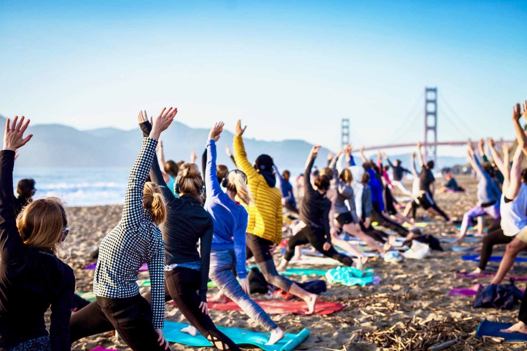 Saturday Groove : Beach Yoga with Kirin Power!